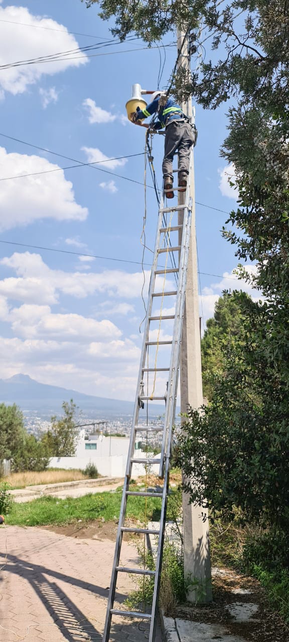 Emprenderá alcalde de Apetatitlán, Ángelo Gutiérrez, estrategia de reparación del alumbrado público